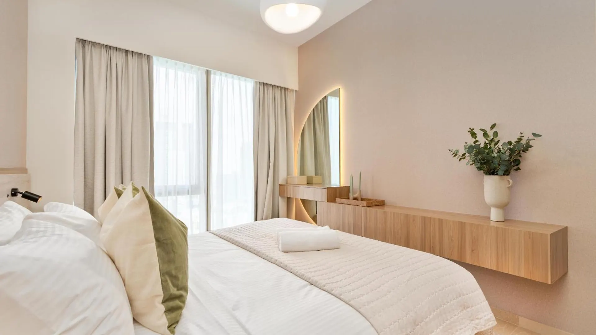 Grande 12 Opera District - Mesmerizing Full Burj & Fountain View Luxury Opera Unit Dubai 0*,  United Arab Emirates
