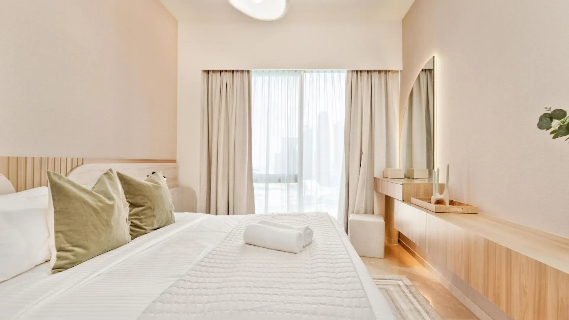 Apartment Grande 12 Opera District - Mesmerizing Full Burj & Fountain View Luxury Opera Unit Dubai