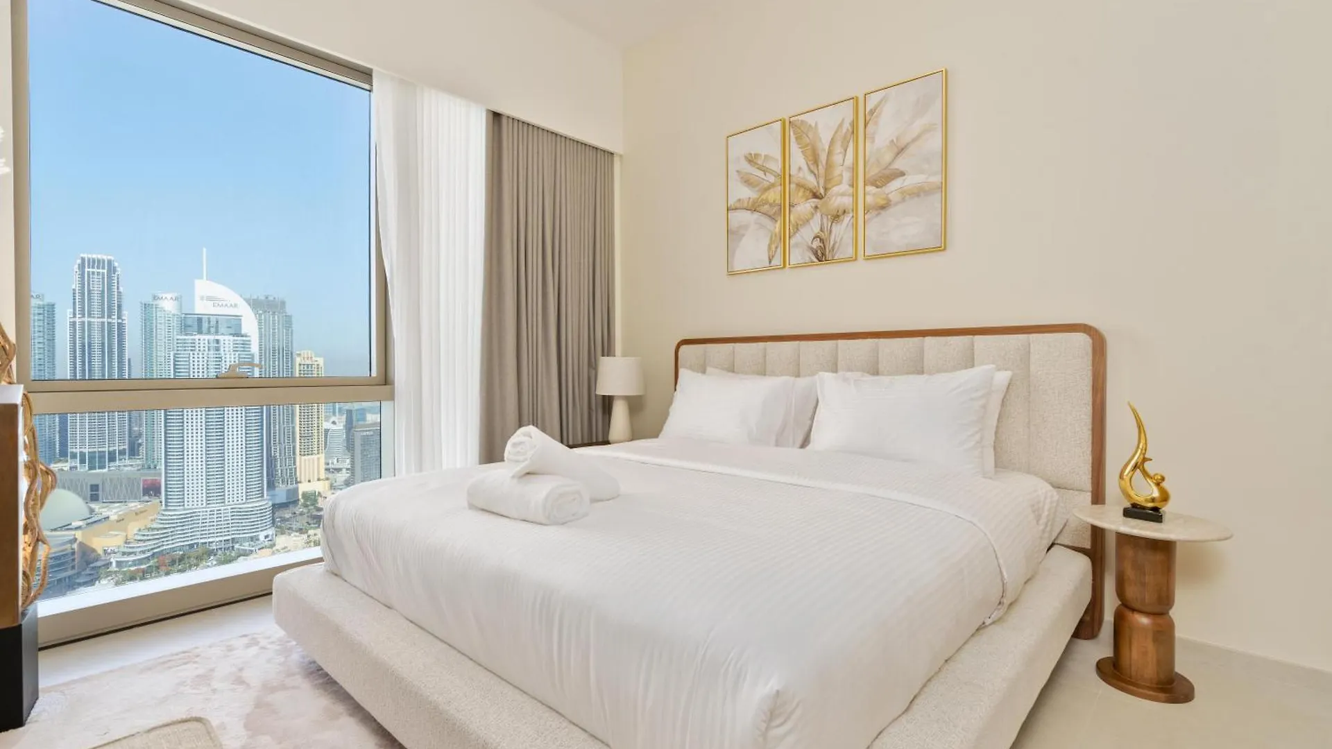 דובאי Grande 12 Opera District - Mesmerizing Full Burj & Fountain View Luxury Opera Unit איחוד האמירויות הערביות